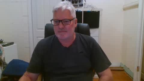 viper654321 online show from 5, 2, 2025