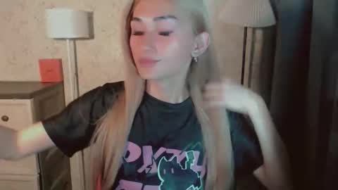 Pearl online show from 26, 11, 2025