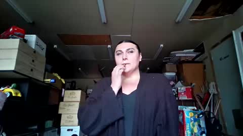 priscilla online show from 17, 4, 2026