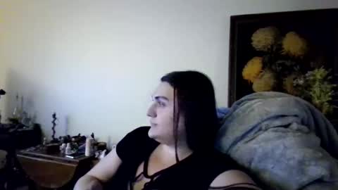 priscilla online show from 25, 4, 2026