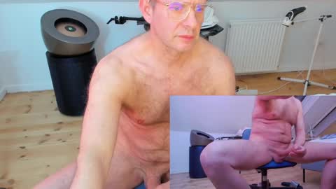 Snapshot of vitachef7 chatting on 12, 12, 2024 viahuer7 online show from 12, 12, 2024