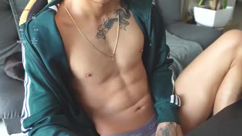 VITO BENZ online show from 8, 11, 2025