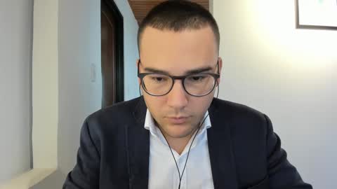 Vito Ferrer online show from 5, 2, 2025