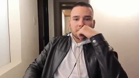 Vito Ferrer online show from 14, 2, 2025