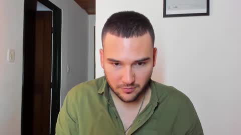 Vito Ferrer online show from 18, 2, 2025