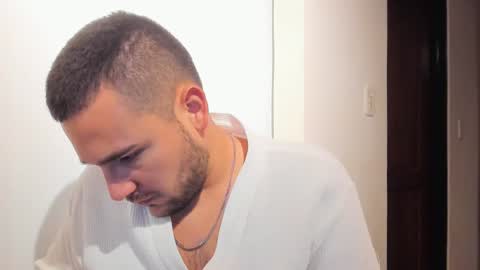 Vito Ferrer online show from 12, 3, 2025