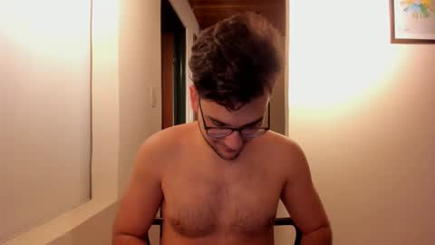 Vito Ferrer online show from 17, 10, 2025