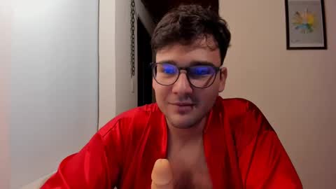 Vito Ferrer online show from 23, 10, 2025