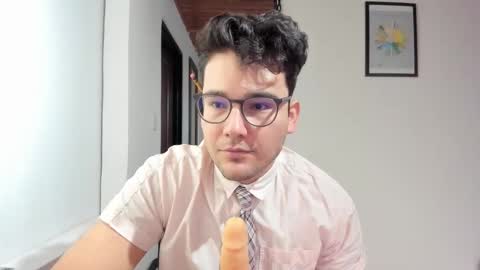 Vito Ferrer online show from 24, 10, 2025