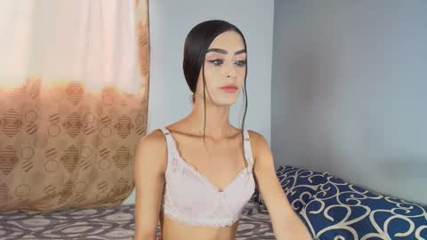 Snapshot of vitoriia_ chatting on 29, 5, 2026 vitoriia_ online show from 29, 5, 2026