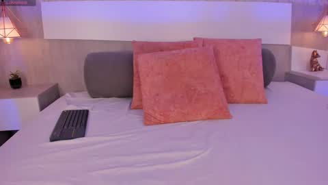 Vttoria online show from 14, 4, 2026