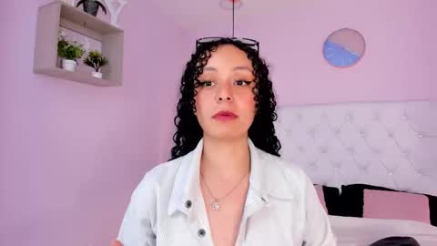 Vivi online show from 22, 11, 2025