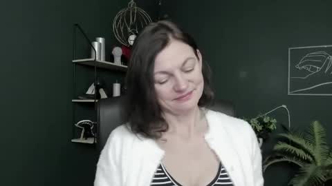 Vivian online show from 20, 3, 2026