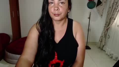 vivian_milf_paint online show from 5, 1, 2026