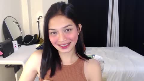 Vivian online show from 15, 12, 2024