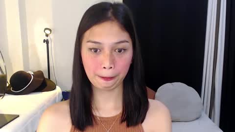 Vivian online show from 16, 12, 2024