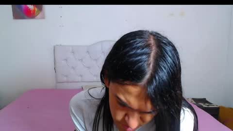 instagram Viviana73215 online show from 1, 4, 2026