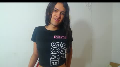 instagram Viviana73215 online show from 16, 4, 2026