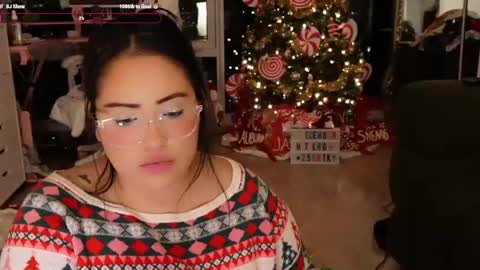 Vivi online show from 17, 12, 2024