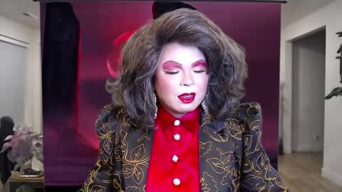 VivianFrosty online show from 5, 4, 2026