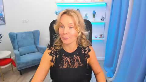 Snapshot of vivianlirei chatting on 26, 6, 2026 Sinti online show from 26, 6, 2026
