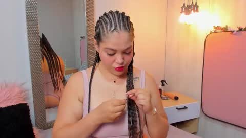 Snapshot of viviansantana chatting on 16, 9, 2025 Vivian online show from 16, 9, 2025