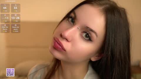 Nelly and Mari online show from 3, 11, 2025