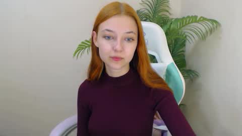 Snapshot of vivien_leight chatting on 29, 9, 2025 Vivien online show from 29, 9, 2025