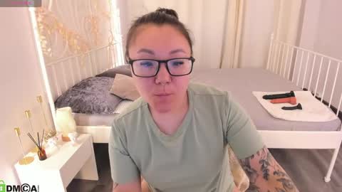 Vivien online show from 1, 5, 2026