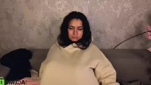 vivien_ross online show from 13, 5, 2026