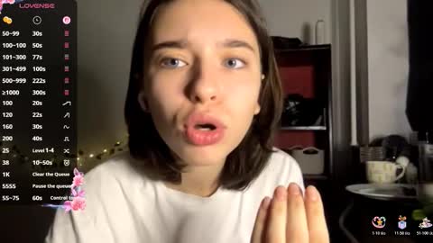 Vivi online show from 14, 12, 2025