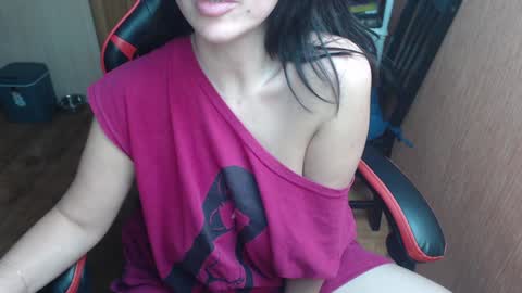Snapshot of vivo244 chatting on 17, 12, 2024 Eva online show from 17, 12, 2024