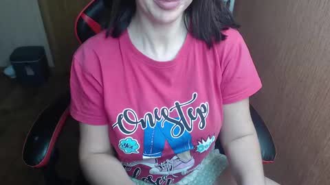 Snapshot of vivo244 chatting on 5, 3, 2025 Eva online show from 5, 3, 2025