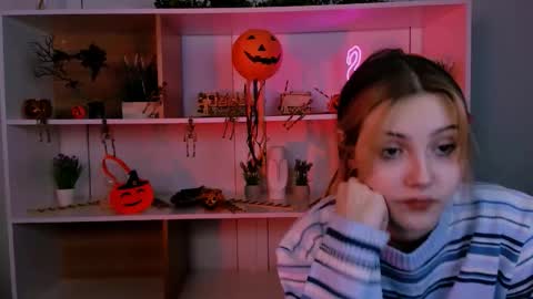 vivy_star online show from 2, 11, 2025