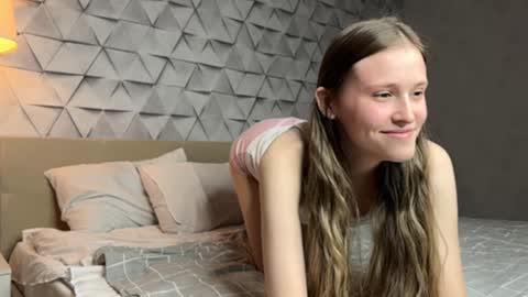 Snapshot of vixcx_ chatting on 18, 9, 2025 vixcx_ online show from 18, 9, 2025