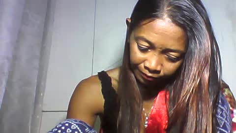Snapshot of vixen_lina chatting on 9, 7, 2026 vixen_lina online show from 9, 7, 2026