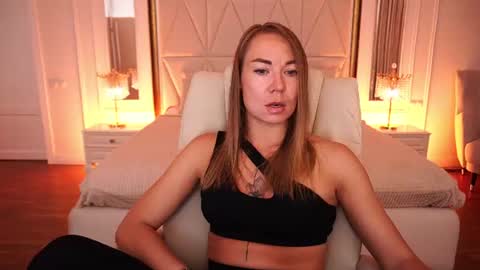 Ur Lady online show from 2, 8, 2026