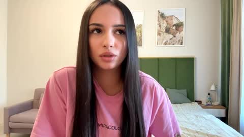 Miss Mia online show from 24, 4, 2026