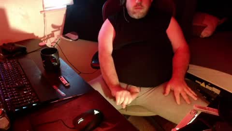 Snapshot of voidcatdaddy chatting on 25, 5, 2026 Rev online show from 25, 5, 2026