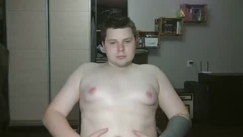 Snapshot of volshebnik_130 chatting on 3, 3, 2025 Volshebnik1302 online show from 3, 3, 2025