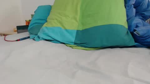 volvic_0904 online show from 4, 3, 2026