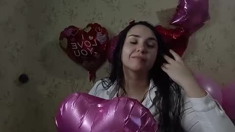 voulezvous_angel online show from 12, 2, 2026