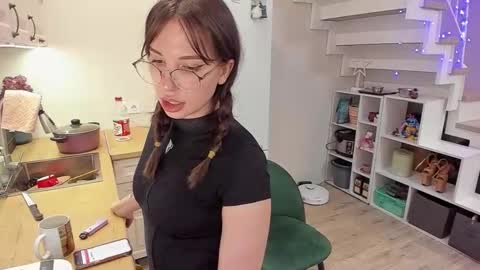 Snapshot of voyliza chatting on 5, 10, 2025 voyliza online show from 5, 10, 2025