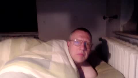 vthomasp719 online show from 24, 3, 2026