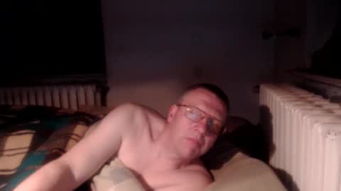 vthomasp719 online show from 21, 4, 2026