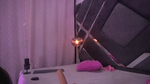 Violeta online show from 6, 2, 2025