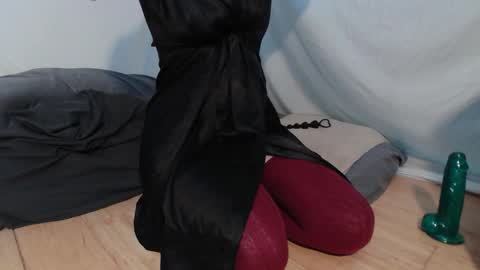 Rose online show from 9, 11, 2025