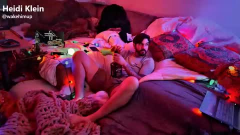 wakehimup online show from 22, 12, 2025