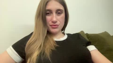 walkiria19 online show from 10, 2, 2026