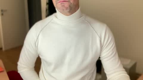 Snapshot of walky78 chatting on 7, 1, 2025 walky78 online show from 7, 1, 2025